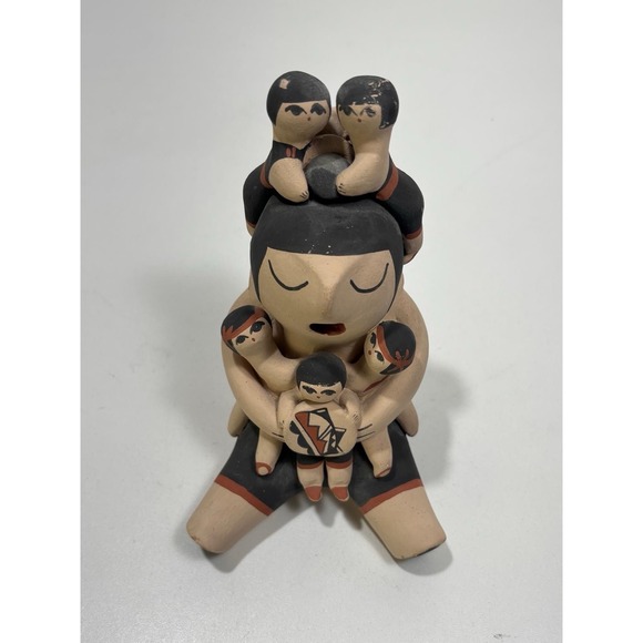 Mary E. Toya Jemez Native American Pottery Storyteller w 5 Children Pueblo 8